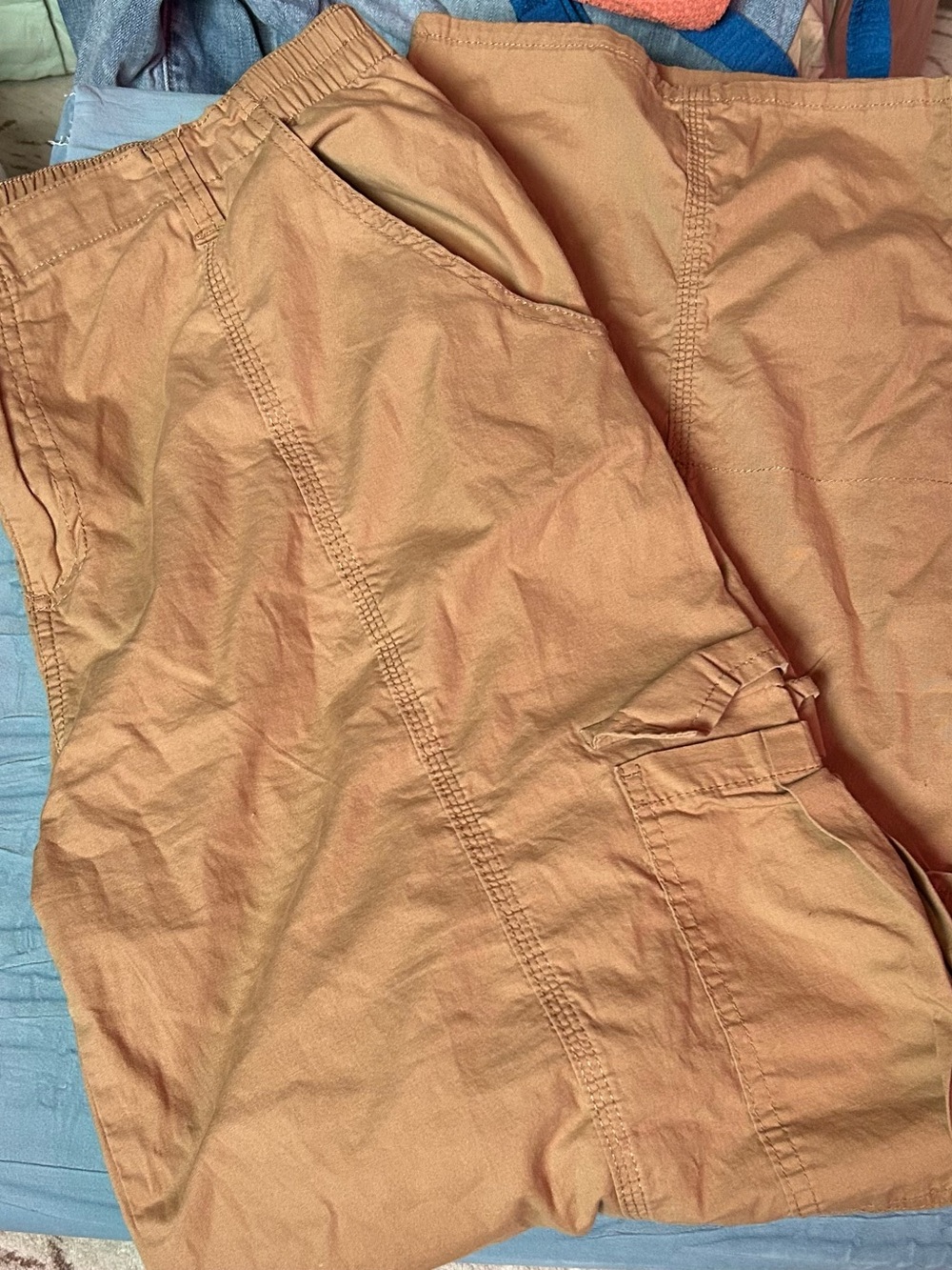 Women’s  Cargo Pants in Tan - Comfortable Everyday Wear